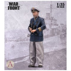 u-boat-commander2.jpg