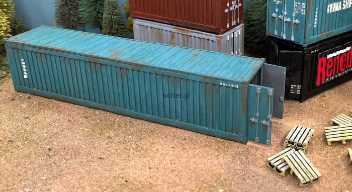 REN-SHIP40 - Shipping Container & 8 Pallets (40FT).jpg