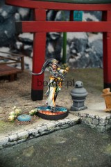 PV109 Beasthunter Exclusive Miniature.jpg